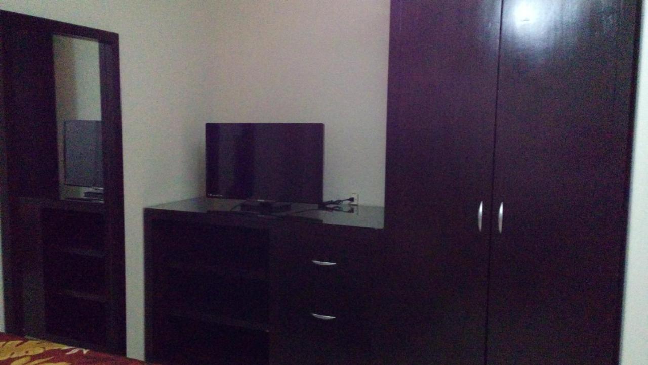 Hotel Y Suites Maria Fernanda Zitacuaro Екстер'єр фото